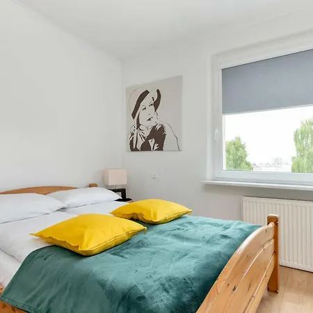 Scandinavian Style In Near Centre By Renters *