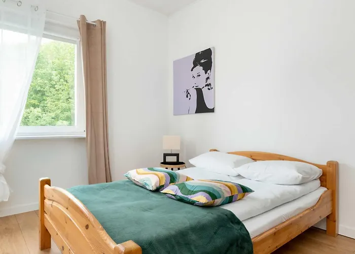 Scandinavian Style In Near Centre By Renters *